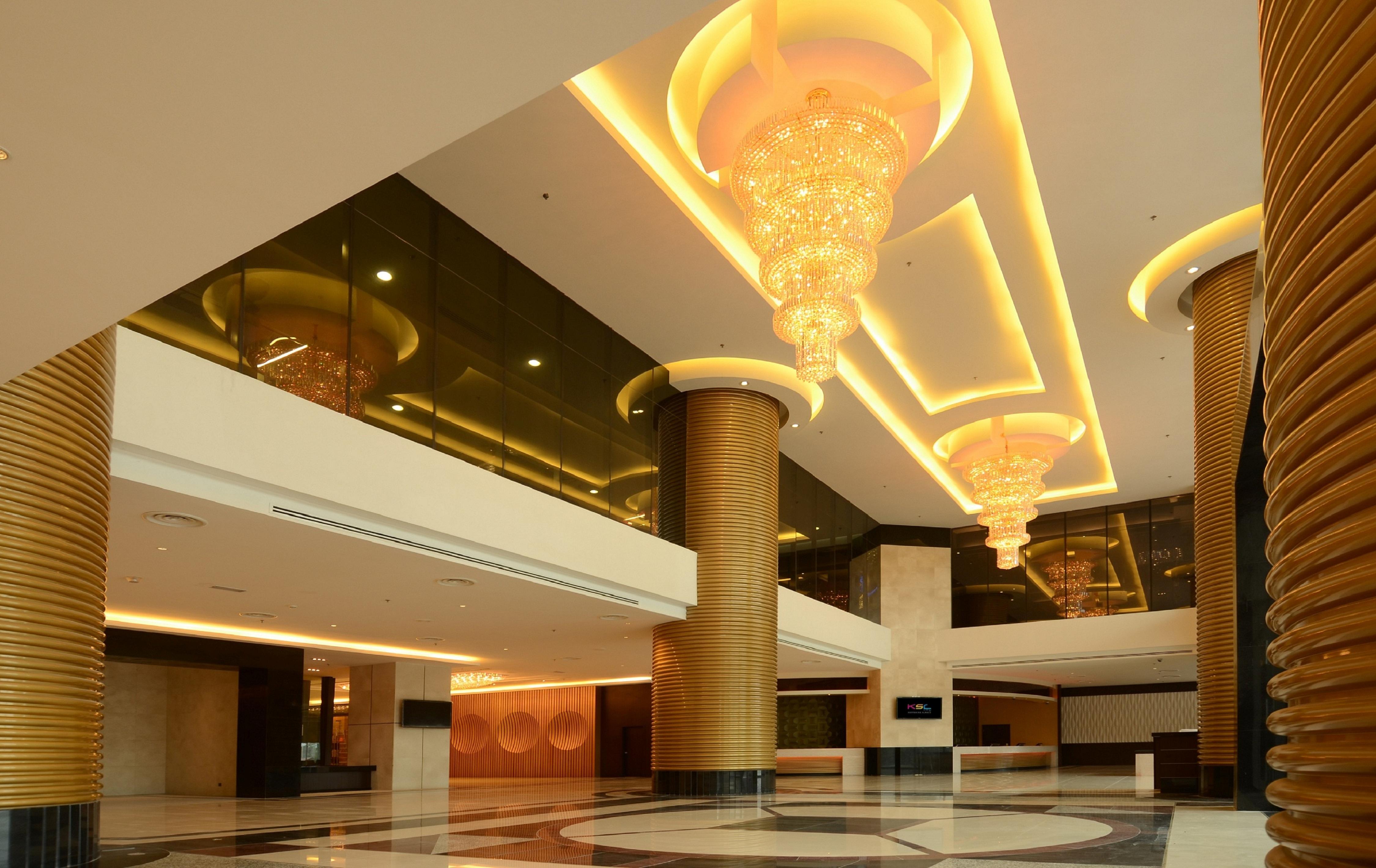 Ksl Hotel & Resort Johor Bahru Eksteriør billede The hotel lobby